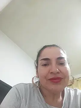 Snapshot of MaryRoze_ chatting on 2, 6, 2026 MaryRoze online show from 2, 6, 2026