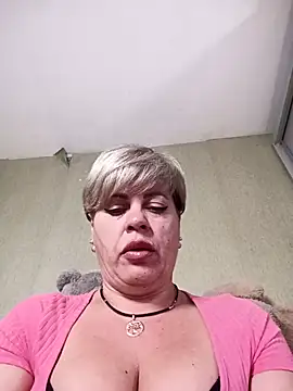 Snapshot of MilkySky chatting on 5, 11, 2025 MilkySky online show from 5, 11, 2025