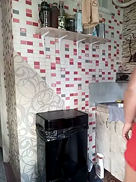 Snapshot of MilkySky chatting on 10, 11, 2025 MilkySky online show from 10, 11, 2025