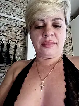 Snapshot of MilkySky chatting on 3, 2, 2026 MilkySky online show from 3, 2, 2026