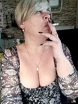 Snapshot of MilkySky chatting on 13, 2, 2026 MilkySky online show from 13, 2, 2026