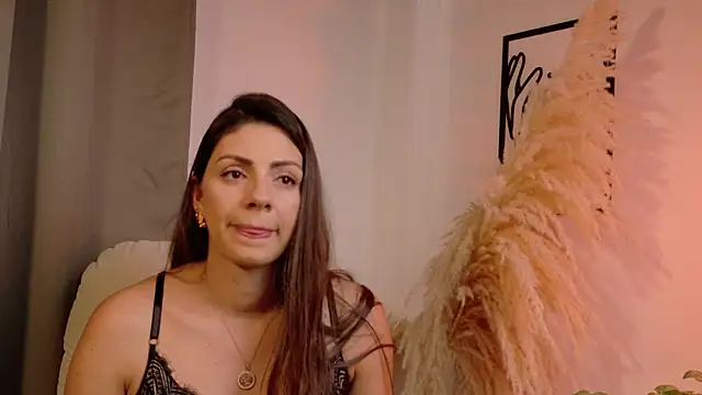 Snapshot of SeleneNova chatting on 11, 3, 2026 SeleneNova online show from 11, 3, 2026