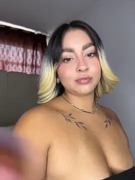 Elina Hills online show from 17, 6, 2026