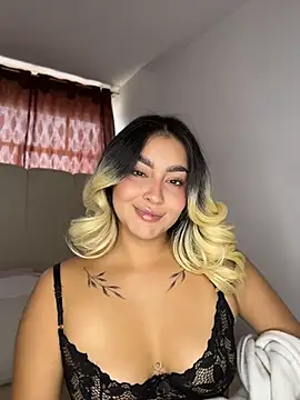 Elina Hills online show from 8, 7, 2026