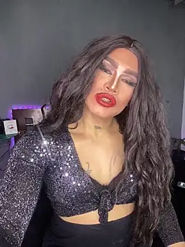 melani ferraraa  online show from 10, 4, 2026