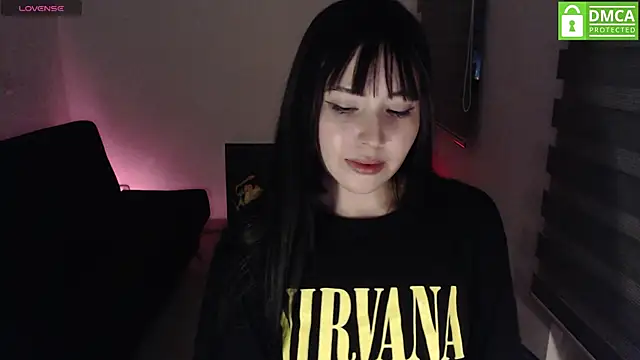 Snapshot of just_meko chatting on 13, 6, 2026 just meko online show from 13, 6, 2026
