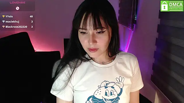 Snapshot of just_meko chatting on 22, 6, 2026 just meko online show from 22, 6, 2026