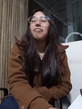 Snapshot of Valk_submissive chatting on 14, 3, 2026 Valk submissive online show from 14, 3, 2026