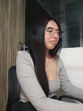 Snapshot of Valk_submissive chatting on 20, 3, 2026 Valk submissive online show from 20, 3, 2026