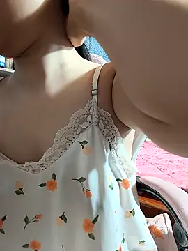 Snapshot of Okleotina9 chatting on 12, 1, 2026 Okleotina9 online show from 12, 1, 2026