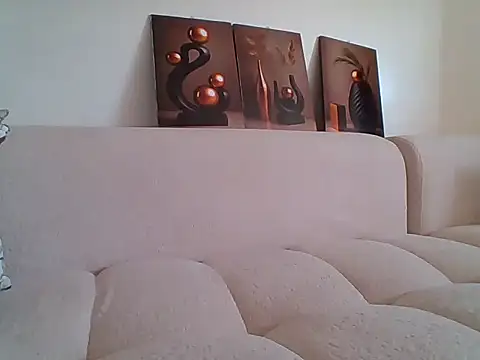 Petite baby5 online show from 4, 6, 2026