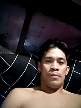 Hot-babyyboy30 online show from 14, 7, 2026