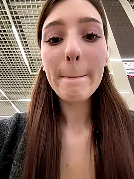 LilluKatten online show from 8, 1, 2026