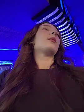 Snapshot of LilluKatten chatting on 17, 2, 2026 LilluKatten online show from 17, 2, 2026