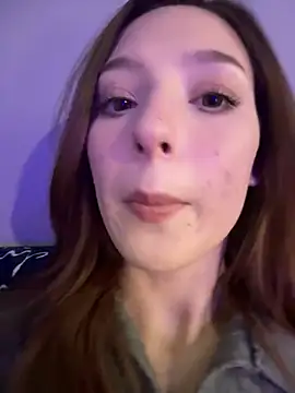 Snapshot of LilluKatten chatting on 19, 3, 2026 LilluKatten online show from 19, 3, 2026