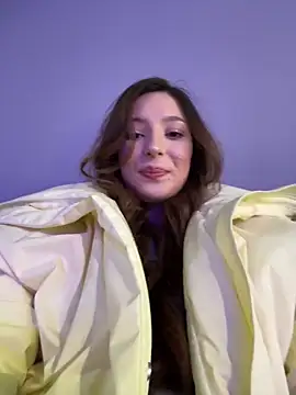 Snapshot of LilluKatten chatting on 9, 4, 2026 LilluKatten online show from 9, 4, 2026