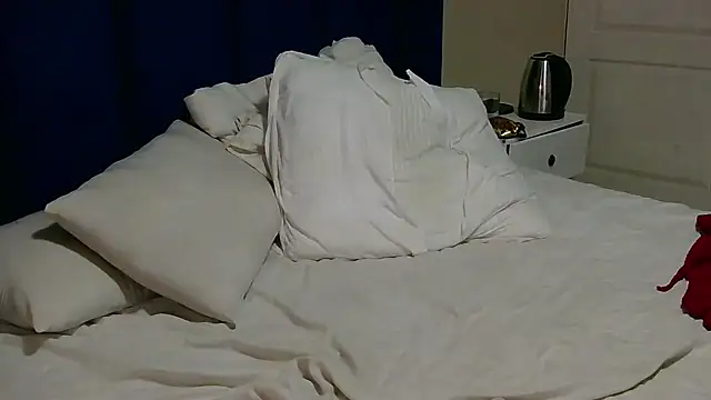 baddiemine05 online show from 5, 1, 2026