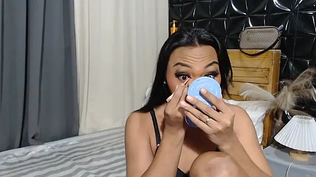 TheExoticJessa online show from 4, 11, 2025