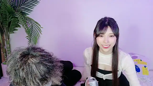 Snapshot of ferateku_rikachan chatting on 8, 3, 2026 ferateku rikachan online show from 8, 3, 2026