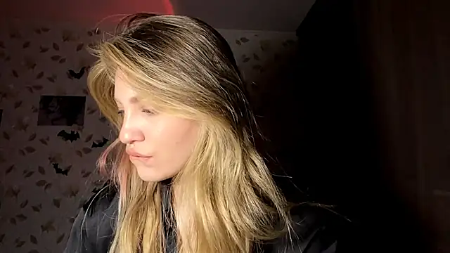 OrethaEredia online show from 1, 11, 2025