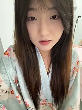 minnie566 online show from 2, 11, 2025