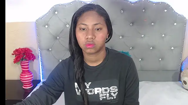 valentinavega18x online show from 10, 11, 2025