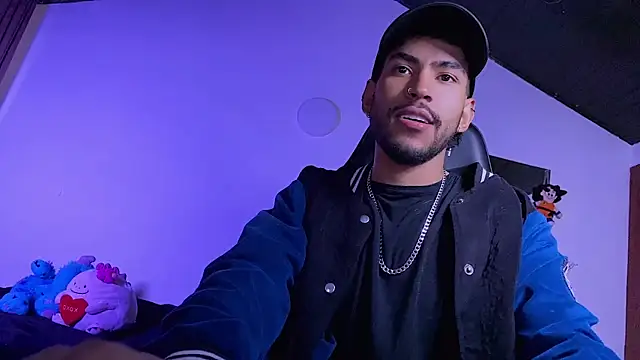 Snapshot of 3v1l chatting on 16, 2, 2026 3v1l online show from 16, 2, 2026