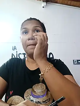 Samaraa Lee online show from 7, 11, 2025