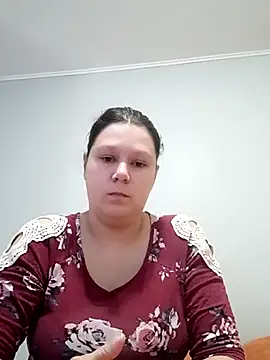 GlitterAuburn online show from 13, 1, 2026