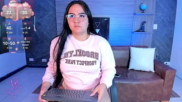 Ava-miller online show from 18, 12, 2025