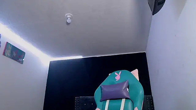 Snapshot of sofia_lopez70 chatting on 22, 3, 2026 sofia lopez70 online show from 22, 3, 2026