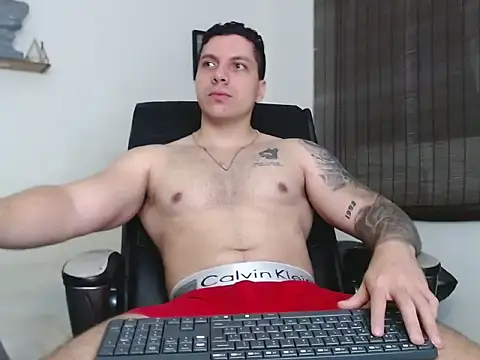 Noah Swagger  online show from 19, 11, 2025