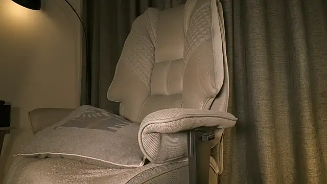 Snapshot of lianewhite chatting on 27, 3, 2026 lianewhite online show from 27, 3, 2026