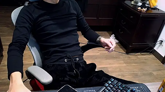  lulu9999  online show from 14, 12, 2025