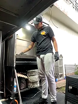 Dylams maja online show from 8, 11, 2025