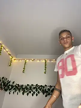 Dylams maja online show from 3, 2, 2026