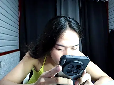 xwildflowerx online show from 28, 11, 2025