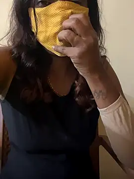 Queen-dhivya online show from 14, 11, 2025