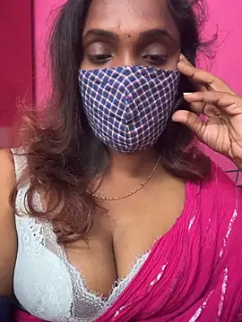 Queen-dhivya online show from 26, 11, 2025