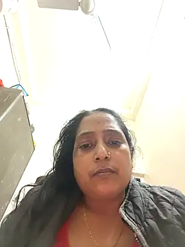 Snapshot of Hot-Sana2 chatting on 15, 12, 2025 Hot-Sana2 online show from 15, 12, 2025