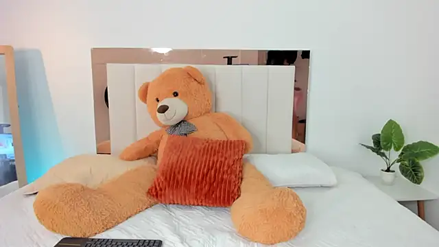 Doll Meyleer online show from 7, 1, 2026