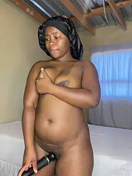 Snapshot of MiyaXo2 chatting on 3, 3, 2026 MiyaXo2 online show from 3, 3, 2026