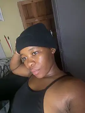 Snapshot of MiyaXo2 chatting on 18, 3, 2026 MiyaXo2 online show from 18, 3, 2026