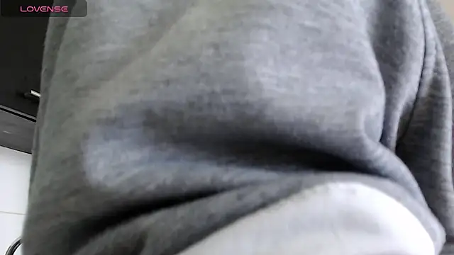 Valery Shadey online show from 6, 2, 2026