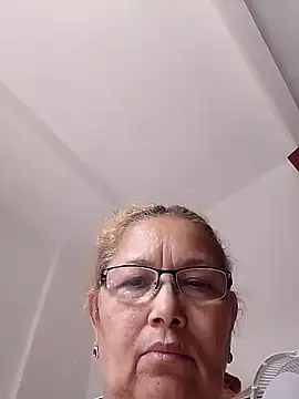 Snapshot of Cessi50 chatting on 11, 11, 2025 Cessi50 online show from 11, 11, 2025