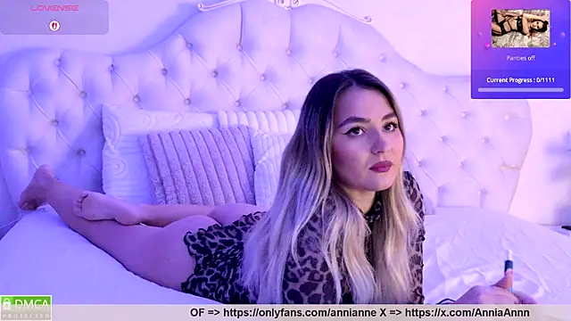 Snapshot of AniaKarenina chatting on 18, 11, 2025 AniaKarenina online show from 18, 11, 2025