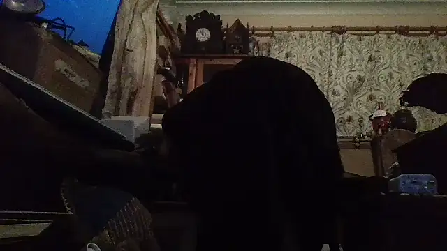 jigglethaypussi online show from 17, 12, 2025