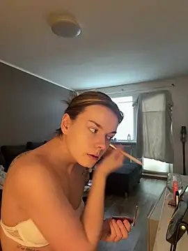 LisaFreierxx online show from 6, 2, 2026