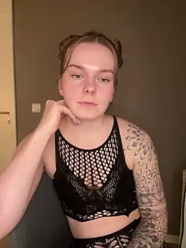 LisaFreierxx online show from 24, 2, 2026