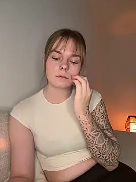 LisaFreierxx online show from 19, 5, 2026